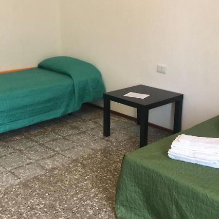 Castellaneta Short Term Hotell Eksteriør bilde