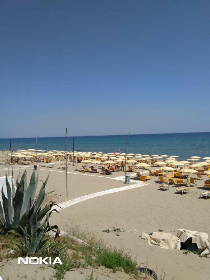 Castellaneta Short Term Hotell Eksteriør bilde