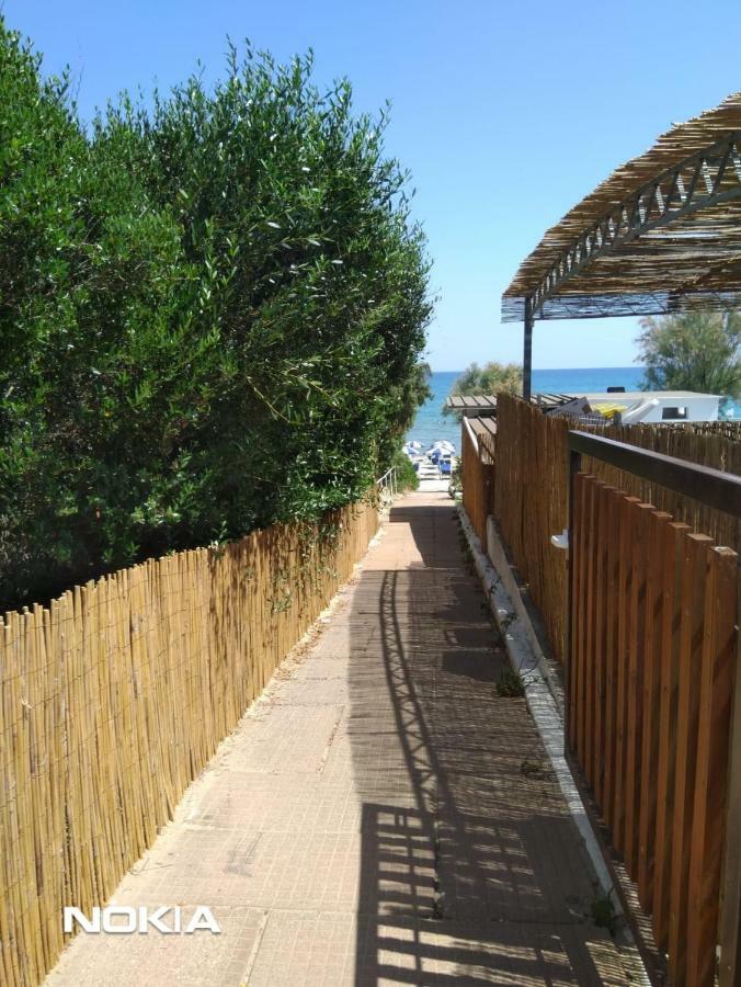 Castellaneta Short Term Hotell Eksteriør bilde