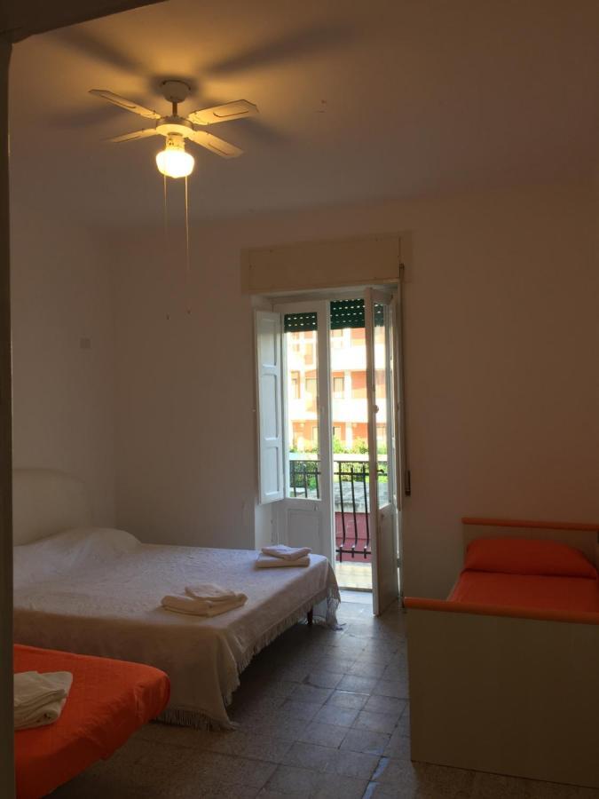 Castellaneta Short Term Hotell Eksteriør bilde